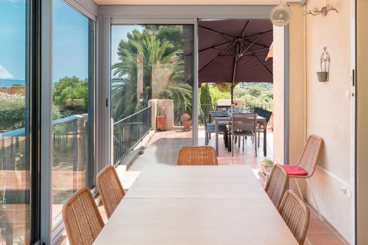 Villa Vue Mer Presqu'Ile De Giens Avec Piscine Hyeres Exterior photo