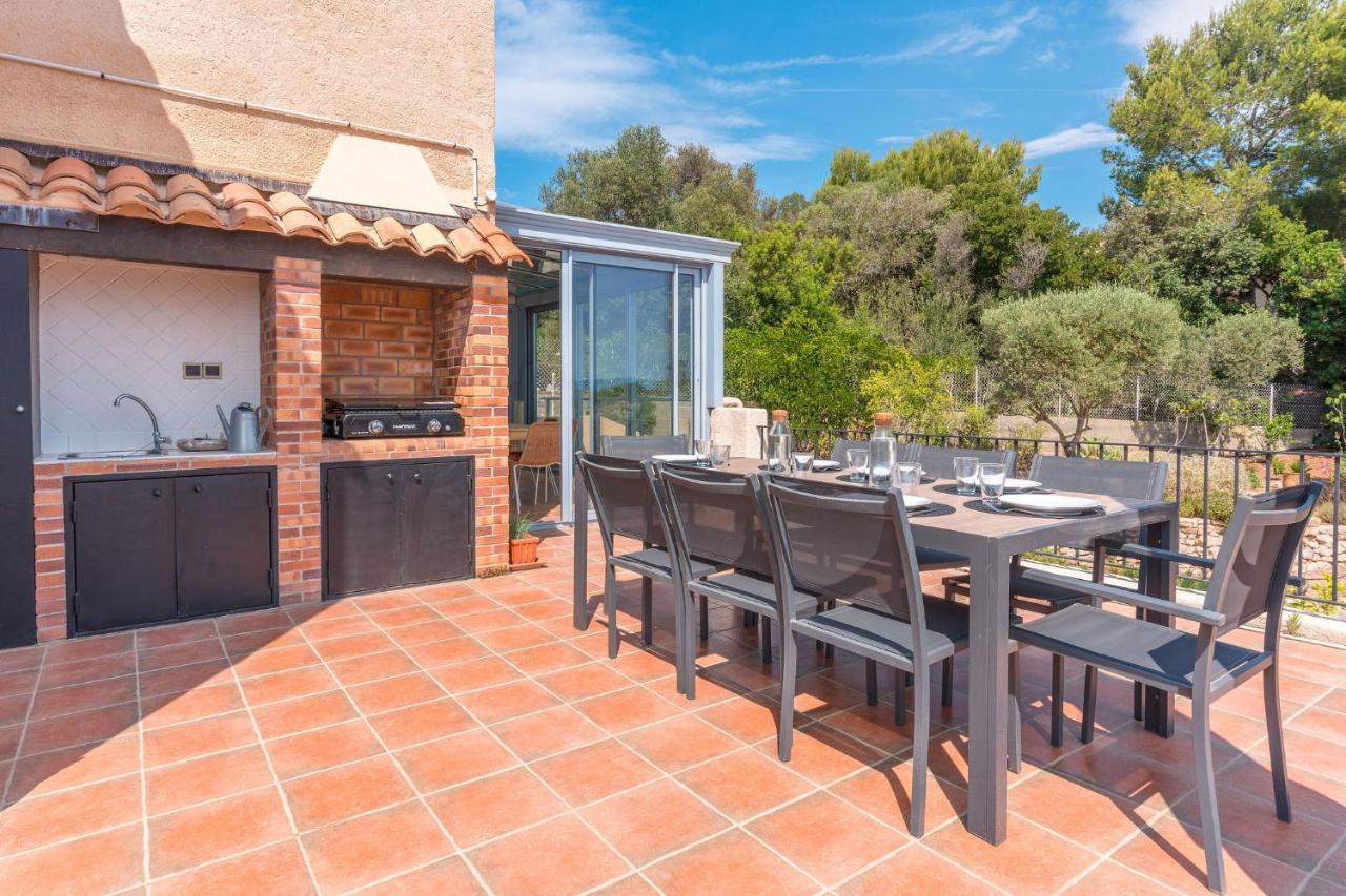 Villa Vue Mer Presqu'Ile De Giens Avec Piscine Hyeres Exterior photo